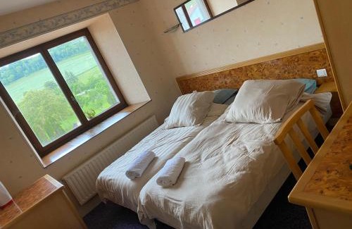 Bourg-Sainte-Marie Hôtel | Hôtel Le Saint Martin