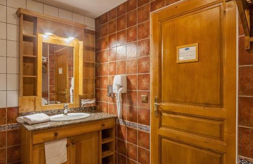Belle Plagne Hôtel | Hôtel Les Balcons Village