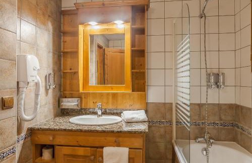 Belle Plagne Hôtel | Hôtel Les Balcons Village