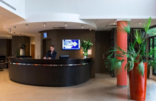 Bouguenais Hôtel | Hôtel Oceania Nantes Aéroport