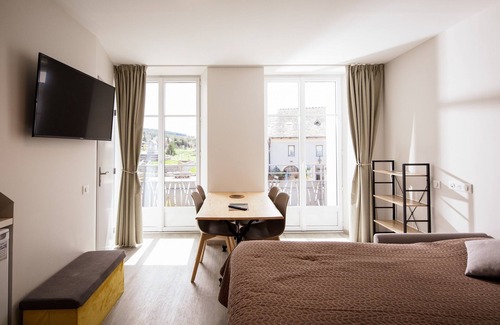 Chateauneuf-de-Randon Hôtel | Hôtel Restaurant de la Poste et La Grange Détente, espace bien-être