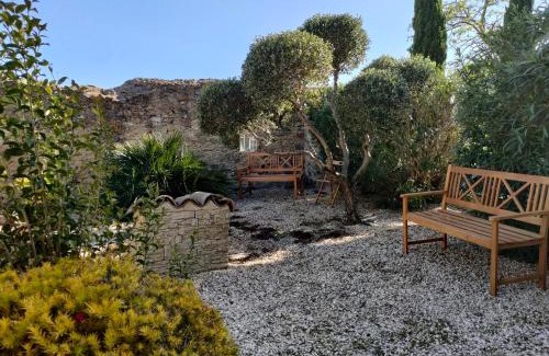 Conilhac-Corbieres Hôtel | Hôtel Restaurant L'Art des Mets by Côté Jardin