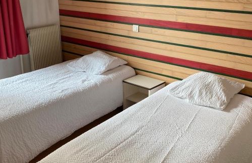 Verdun-sur-le-Doubs Hôtel | Hôtel-restaurant Les Trois Maures