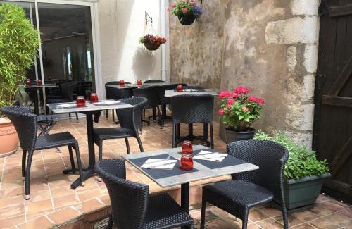 Saint-Jean-d'Angely Hôtel | Hôtel Restaurant de la Place