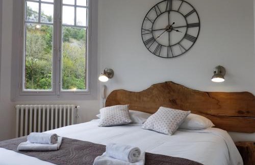 Cabrerets Hôtel | Hôtel Restaurant des Grottes du Pech Merle
