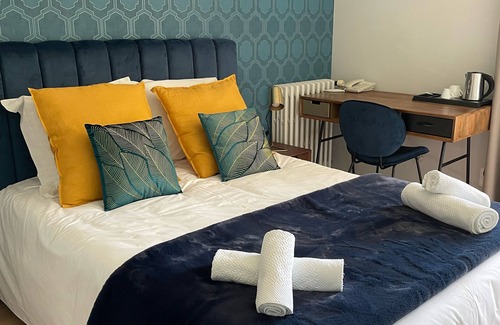 Boussens Hôtel | Hôtel Restaurant du Lac