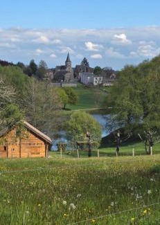Camps-Saint-Mathurin-Leobazel Hôtel | Hôtel Restaurant du Lac