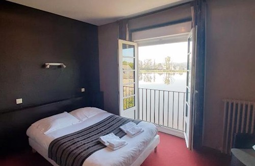 Combourg Hôtel | Hôtel Restaurant du Lac