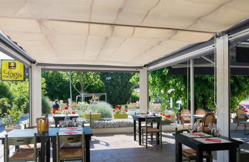 Vallon-Pont-d'Arc Hôtel | Hôtel Restaurant Le Clos Charmant