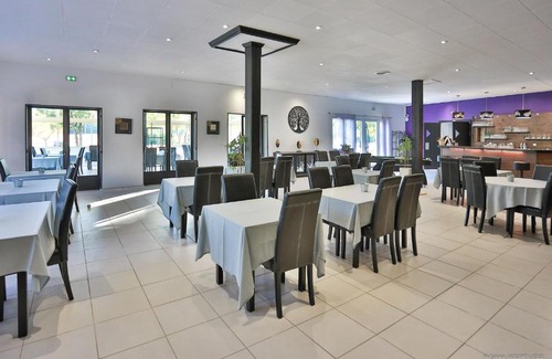 Saint-Christol Hôtel | Hôtel Restaurant Les Lavandins