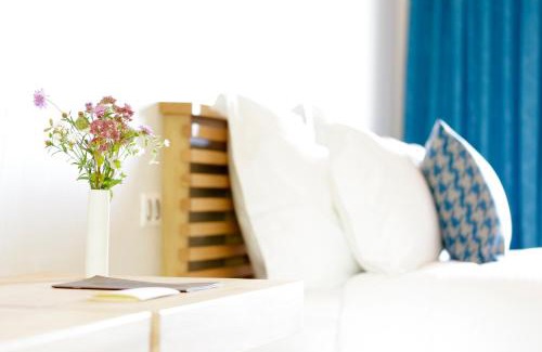 Montjuzet Hôtel | Hôtel & Restaurant Le Pré
