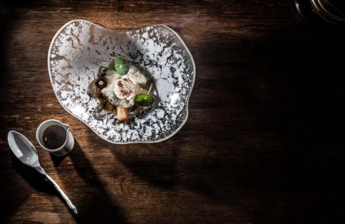 Montjuzet Hôtel | Hôtel & Restaurant Le Pré