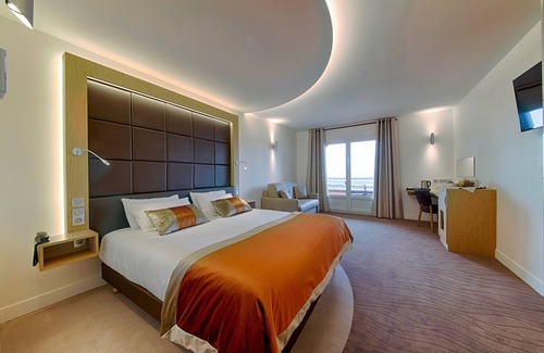 Magnant Hôtel | Hôtel Restaurant & Spa LE VAL MORET
