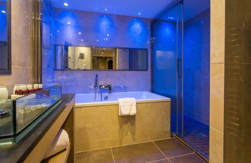 Arc-2000 Hôtel | Hôtel Taj-I Mah by Les Etincelles