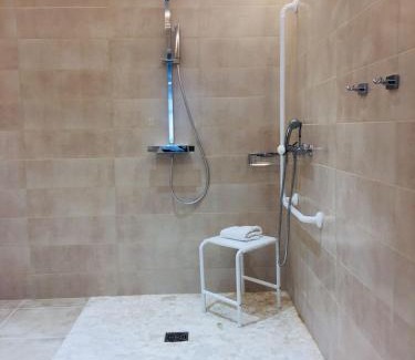 Tarascon-sur-Ariege Hôtel | Hôtel Terranostra