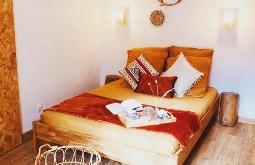 Moret-sur-Loing Lit Et Petit-Déjeuner | Hôtes de Maïa Chambre d'hôtes chez l'habitant