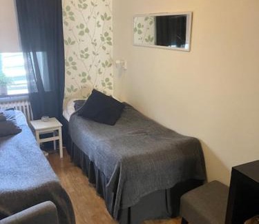 Monsteras Hôtel | Höjdens Lågprishotell