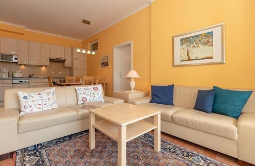 Ostseebad Kuhlungsborn Appartement | Hübsche Ferienwohnung an der Ostsee mit Südbalkon, Saunabereich & Pool im Haus!
