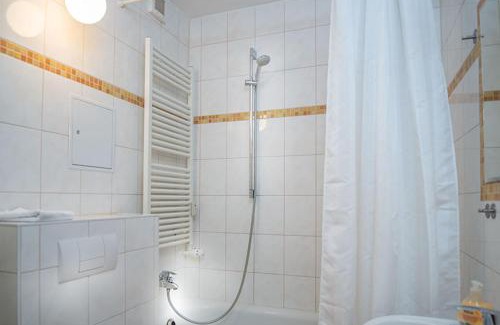 Greifswald Appartement | H&H Apartments im Herzen der Stadt teilweise mit Balkon ruhig zentral modern mit Küche