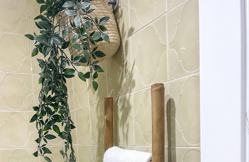 Angustias - Chana - Encina Appartement | H&H Suite El Mirlo