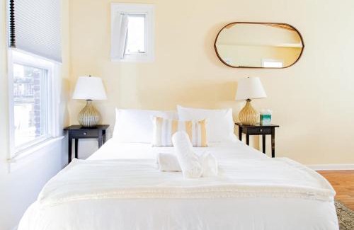 Stanton Park Maison | H St Sanctuary Capitol Hill Carriage House