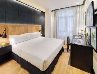 Milla de Oro Hôtel | H10 Puerta de Alcalá 4 Sup