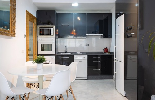 Capuchinos Appartement | H2M Carrera Capuchinos Free parking AA