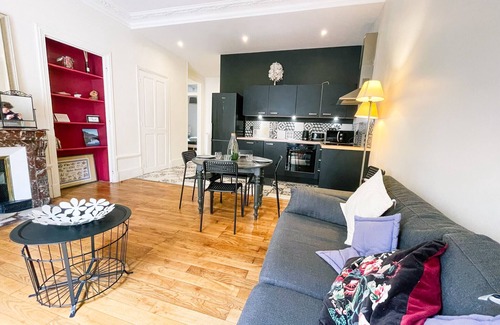 Secteur 1 Appartement | #H9 | Le spacieux de la Gare ♟| Grand T4 tout équipé |Gare de Grenoble
