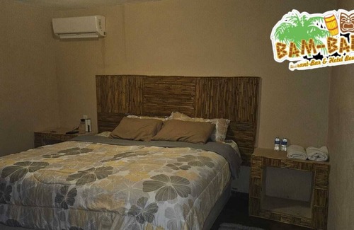 Boulevard Barra Vieja Hôtel | Hab Mangrove bed ks 15 steps from the sea sand breakfast included, Aca Diaman
