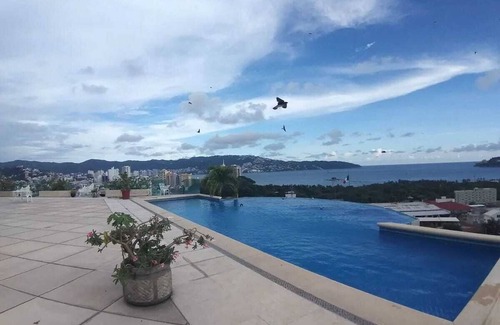 Hornos Insurgentes Maison | Habitación A/A, Jacuzzi, Balcón con vista al Mar, Alberca con Jacuzzi