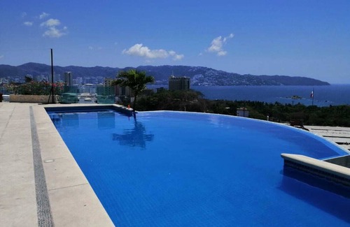 Hornos Insurgentes Maison | Habitación A/A, Jacuzzi, Balcón con vista al Mar, Alberca con Jacuzzi