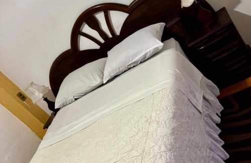 Cochabamba Maison | Habitación céntrica con acceso a lindo jardín