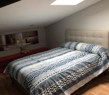 Deustuko San Pedro-Erribera Appartement | Habitación con cocina y baño