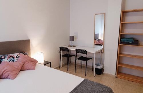 Doctor Barraquer-Grupo Renfe-Policlinico Maison | Habitación doble ALAMEDA CENTRO MACARENA
