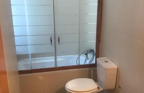 Angustias - Chana - Encina Maison | Habitación doble independiente con baño compartido