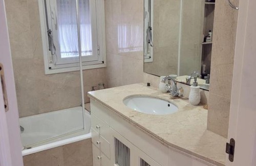 El Roc de Sant Gaieta Maison | Habitación en la playa en mansión de lujo