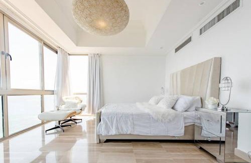 San Geronimo Appartement | Habitación Privada con vista al mar Ámbar, Malecon Santo Domingo