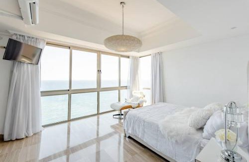San Geronimo Appartement | Habitación Privada con vista al mar Ámbar, Malecon Santo Domingo