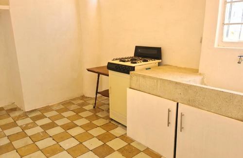 Atlixco Maison | Habitación privada en departamento céntrico (rojo)