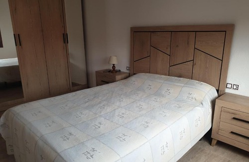 Barbastro Autre | Habitación privada