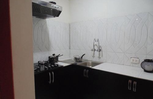 Cusco Maison | Habitación privada para 2 personas con cocina y baño privado- Samana