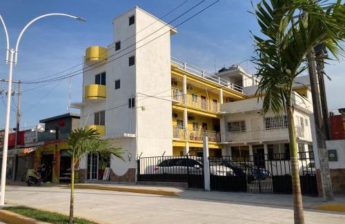 Tecolutla Municipality Hôtel | Habitación triple en hotel el almirante