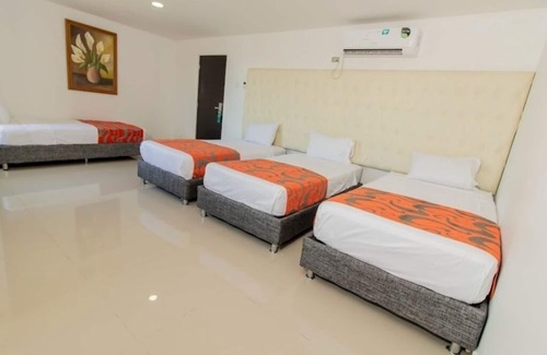 El Prado Hôtel | Habitacion Delux Cuadruple Cerca Al Malecón Turístico Río Magdalena Barranquilla