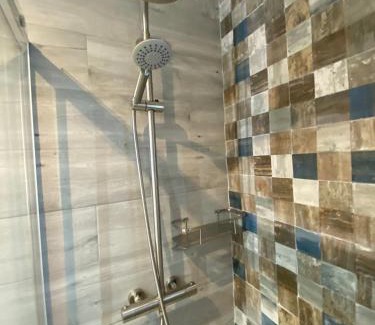 Mogon Appartement | Habitaciones con baño sin cocina ni salón Sierra de las Villas