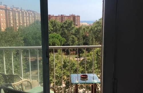Badalona Maison | Habitaciones con o sin balcón