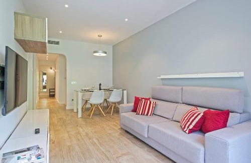 La Sagrada Familia Appartement | Habitat Apartments Pau