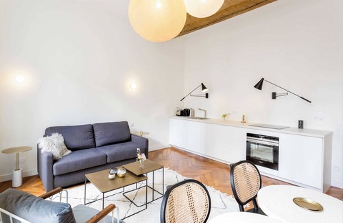 2nd Arrondissement Appartement | Habitat Parisien - 1CH/ 1SDB Bourse Montorgueil