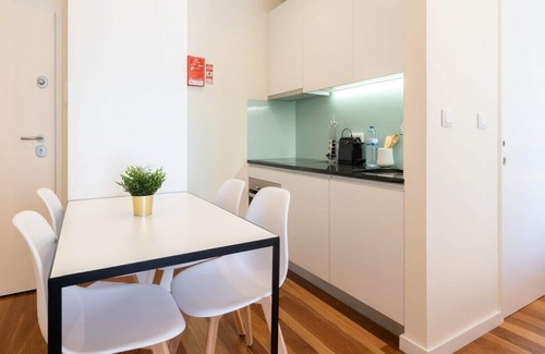 Foz do Douro Appartement | Habitatio - Foz (Rosea) by LuxiStay