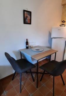 Algarinejo Appartement | Hacienda La buena vida B&B en appartementen casita la bruja