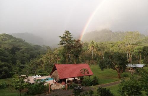 Parrita Maison | Hacienda Mil Bellezas - Private 40ha Jungle Reserve